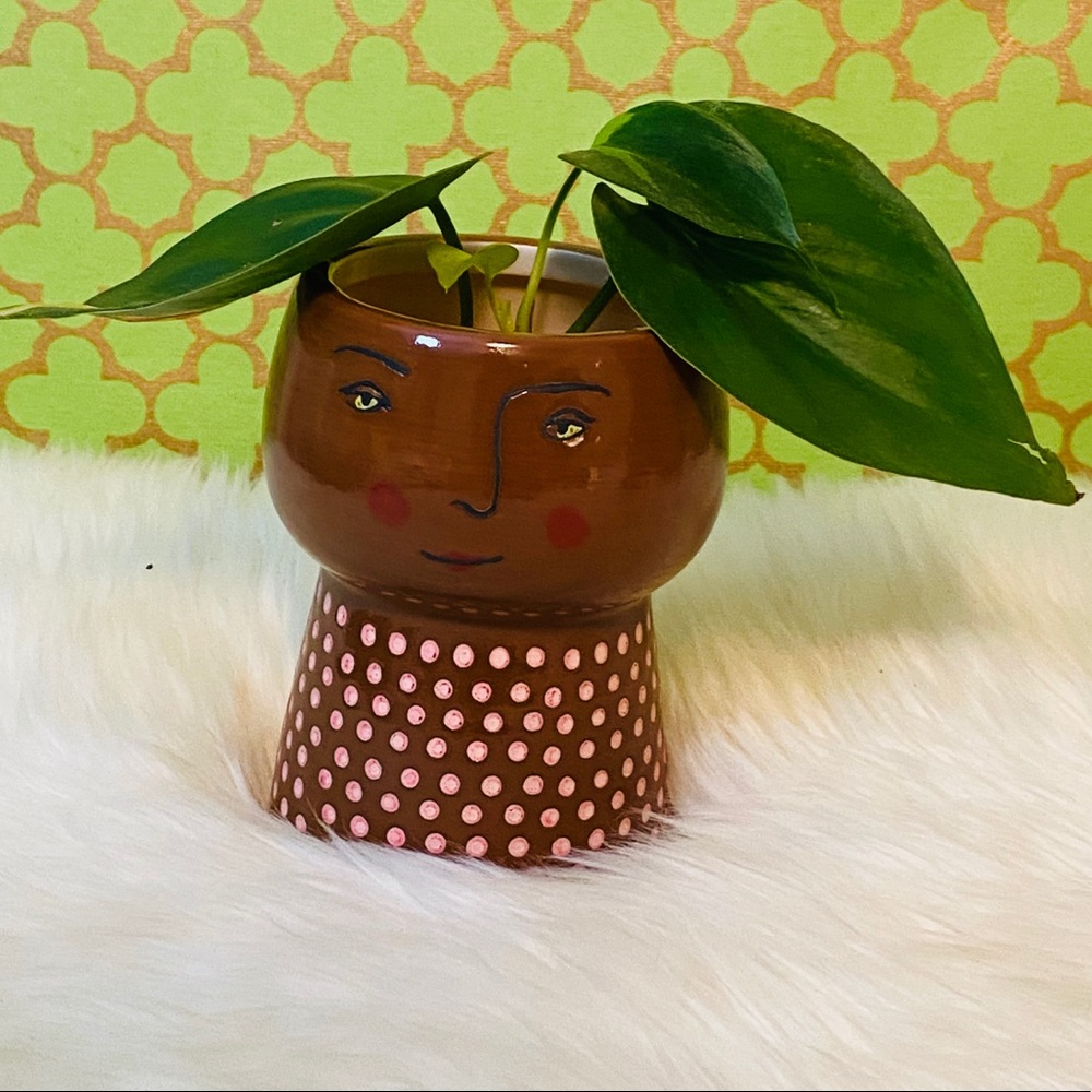🌿Modern Face Stoneware Planter / Vase Set of 2 - Picture 3 of 13
